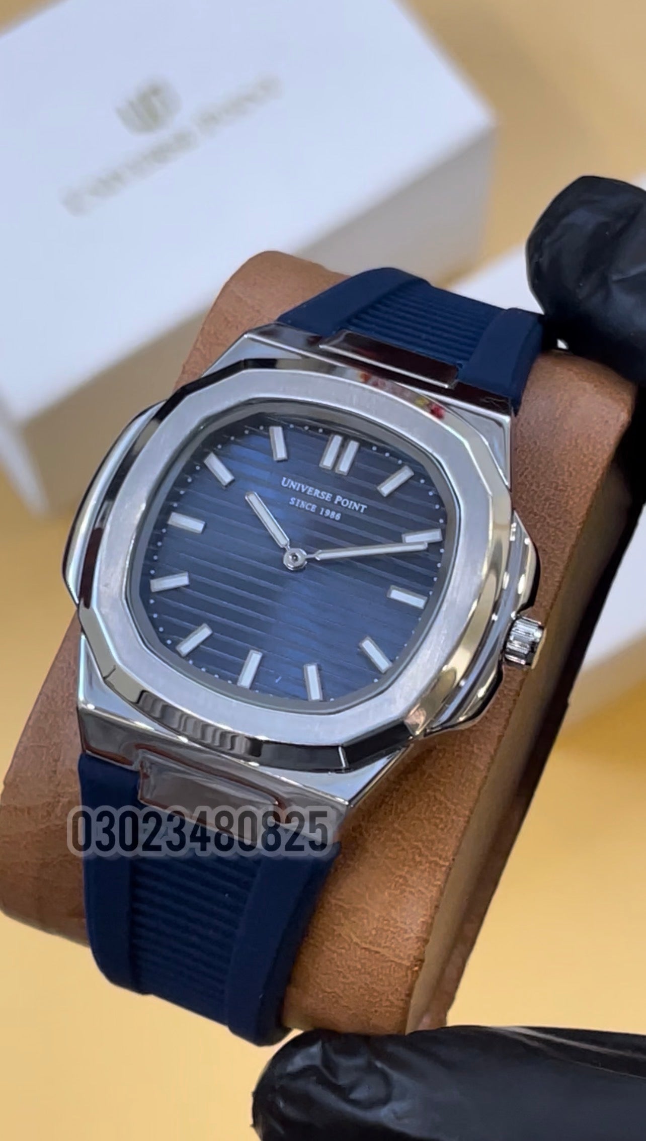 ⌚ Universe Point – Slim Model